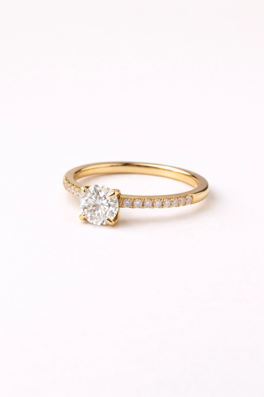 Baby Sayuni pavé band